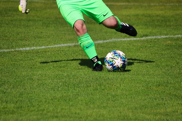 助力球队夺 助力球队夺