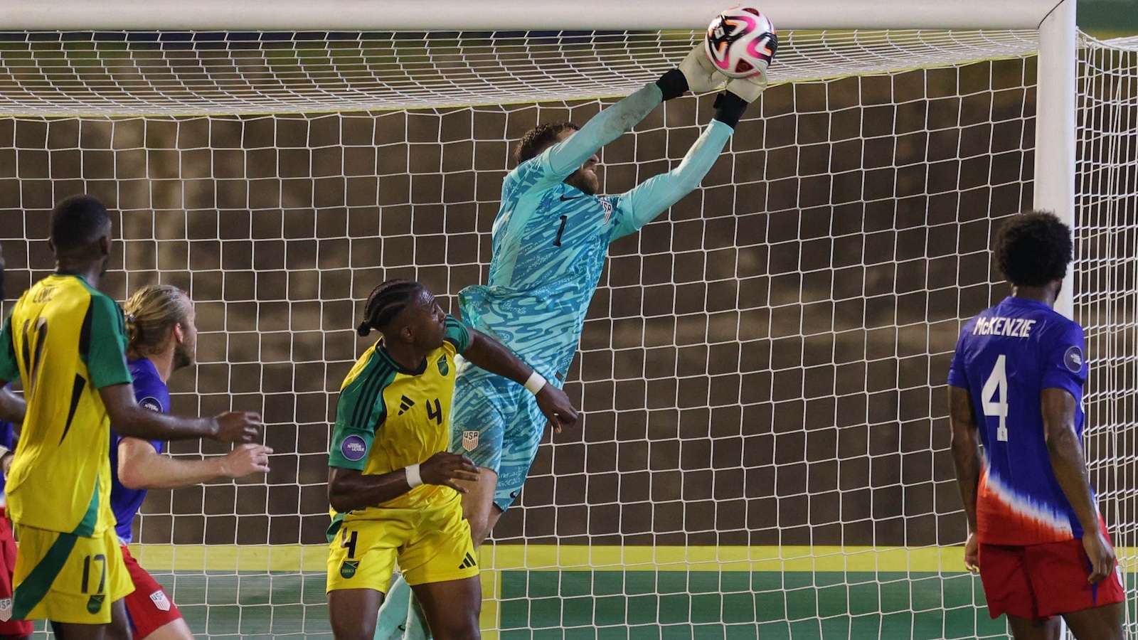 在决赛中 在决赛中